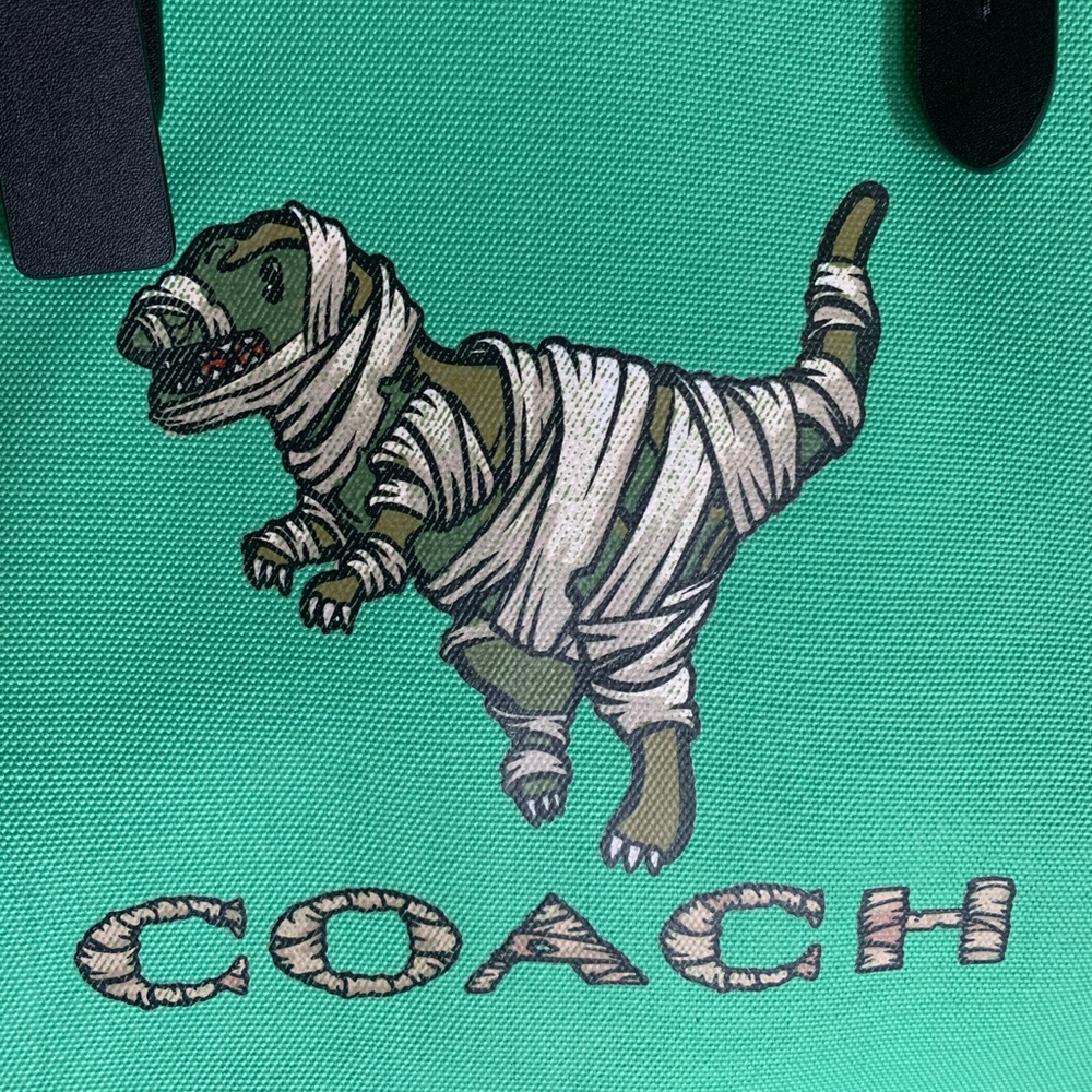 SOLD⛔️Authentic COACH 1941 Canvas/leather DINOSAUR L.Edition Michael Jordan tote - Picture 10 of 14